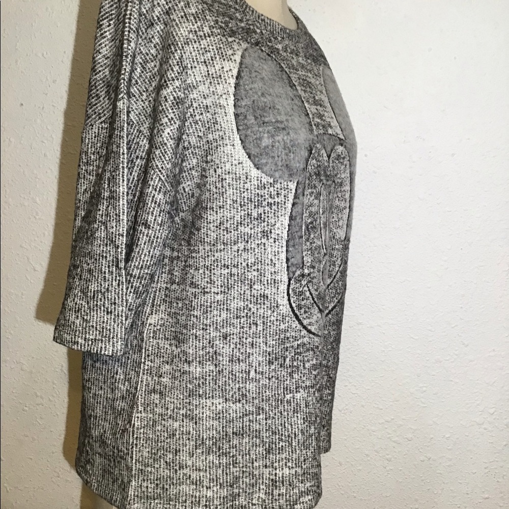 Zara gray Mickey Mouse blouse size large - Picture 3 of 6